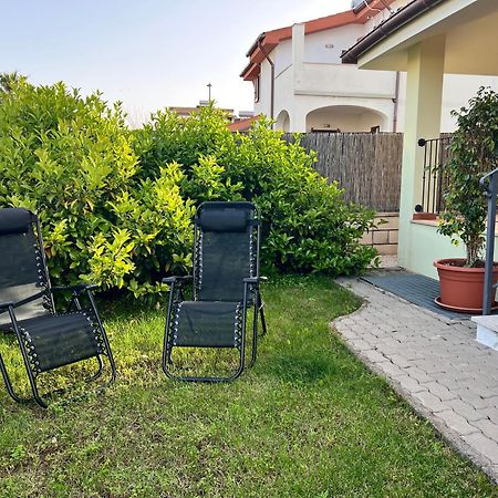 Casa Grecale Villa Girasole Kültér fotó